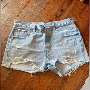 Levi’s 501 Original Shorts - Size 31